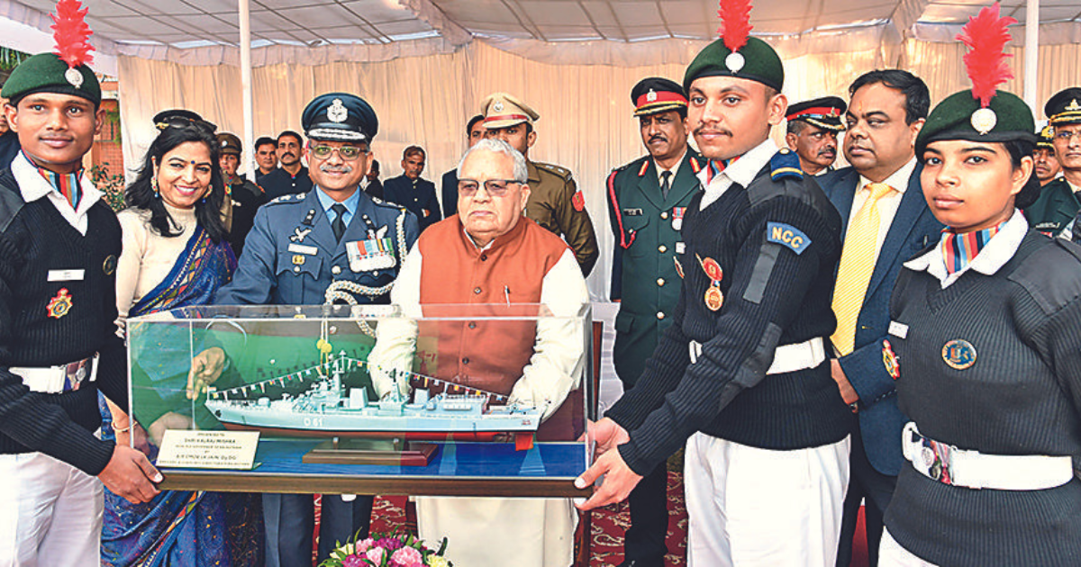 Governor Mishra stresses on need to develop tribal areas